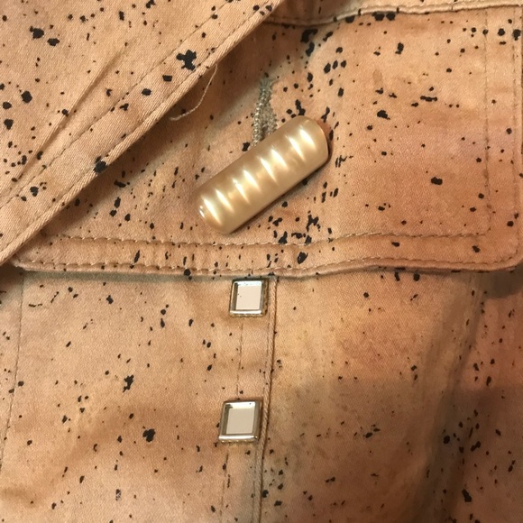 Very vera unique tan blazer jacket size me… - Picture 6 of 6